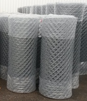 Verzinkte Masche, dickerer Drahtdurchmesser 3,1 mm, Maschenweite 50x50mm