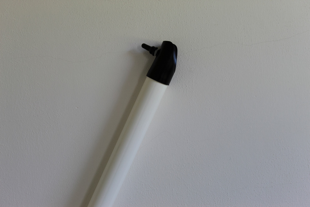 Stehend kunststoffbeschichtet weiß 38/1500  
